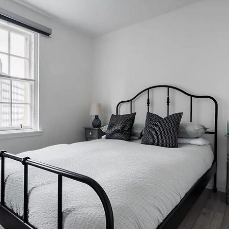 Edinburgh Castle Apartment المظهر الخارجي الصورة