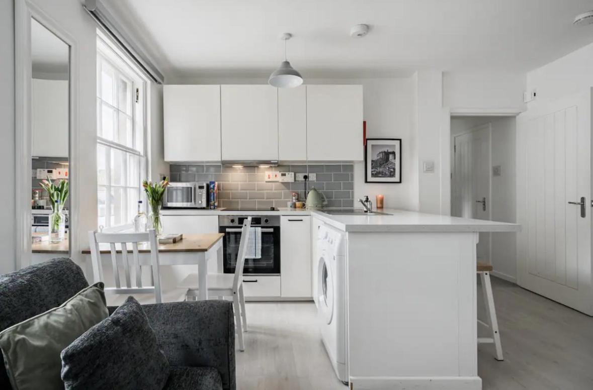 Edinburgh Castle Apartment المظهر الخارجي الصورة